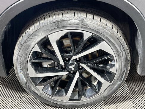 Used 2024 Mitsubishi Outlander SE image 28