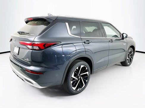 New 2024 Mitsubishi Outlander SEL image 7
