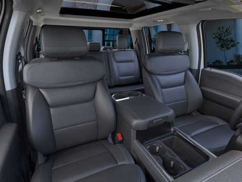 New 2025 Ford F350 4x4 Crew Cab DRW Super Duty image 10