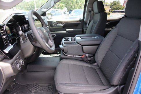 New 2026 Chevrolet Silverado 1500 LT w/ Z71 Off-Road Package image 17
