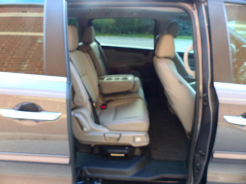 Used 2024 Honda Odyssey EX-L image 40