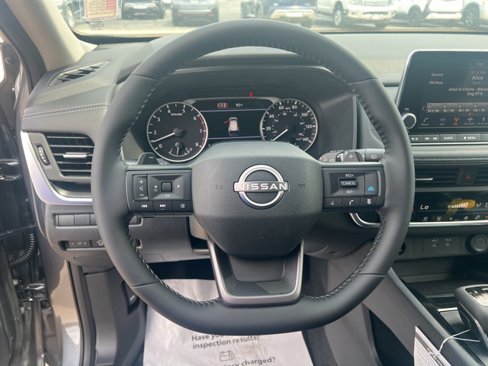New 2026 Nissan Rogue SV image 11