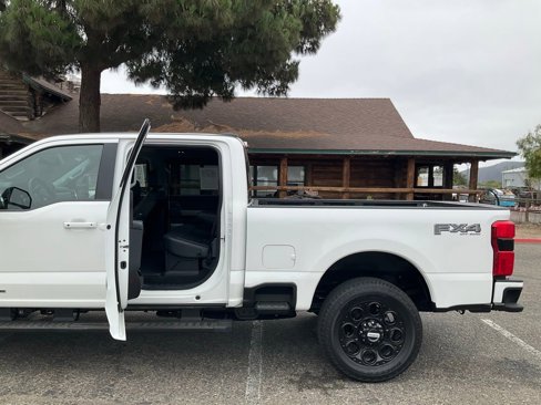 Used 2025 Ford F350 Lariat w/ Black Appearance Package image 53