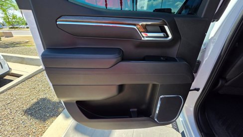 Used 2025 Chevrolet Silverado 1500 LT Trail Boss w/ Convenience Package II image 21