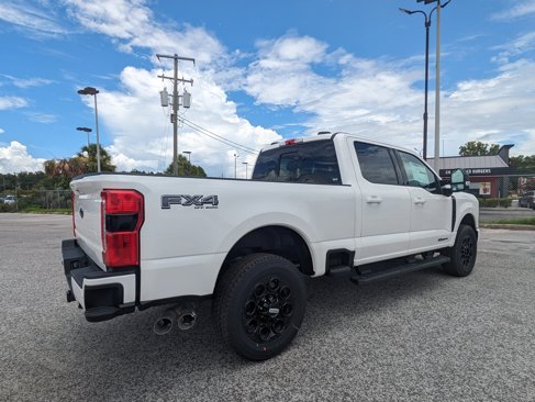New 2025 Ford F250 Lariat w/ Black Appearance Package image 5