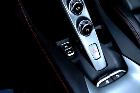Used 2019 Ferrari Portofino image 60