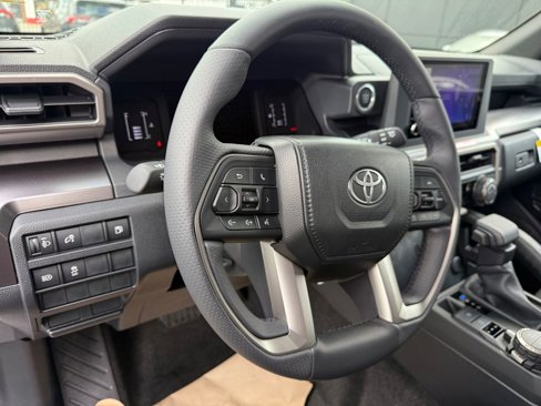 New 2025 Toyota 4Runner SR5 image 29