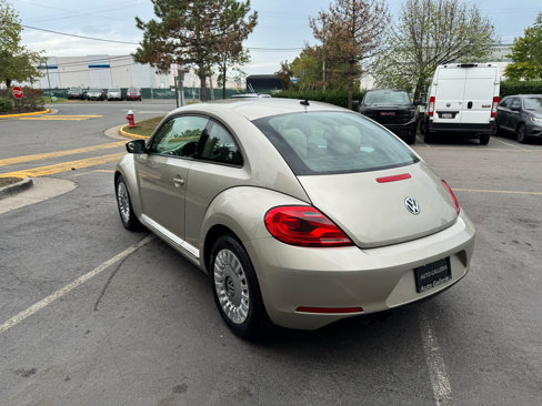 Used 2013 Volkswagen Beetle 2.5 image 6