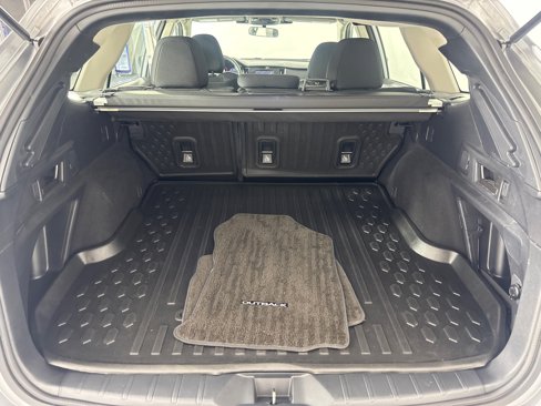 Used 2023 Subaru Outback image 22