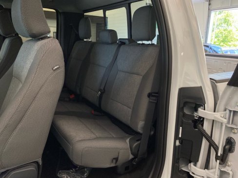 New 2026 Ford F350 4x4 SuperCab Super Duty image 13