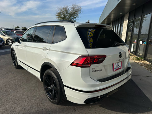 Used 2023 Volkswagen Tiguan SE R-Line image 5