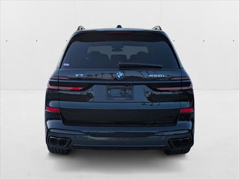 New 2026 BMW X7 M60i w/ M Sport Professional Package image 8