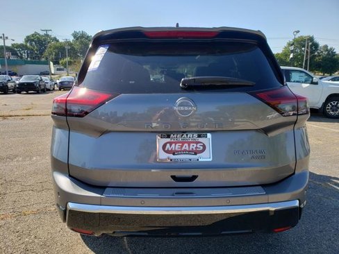 New 2026 Nissan Rogue Platinum image 5