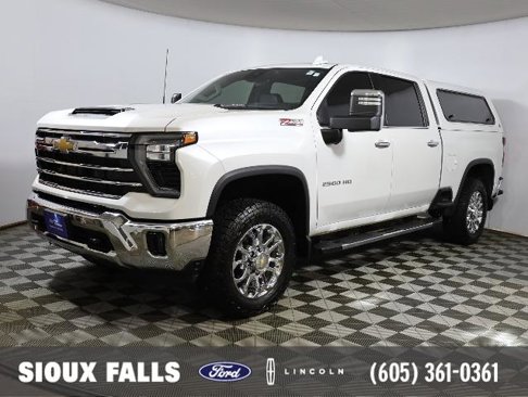 Used 2024 Chevrolet Silverado 2500 LTZ w/ LTZ Premium Package image 1