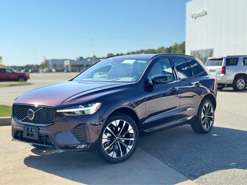 New 2026 Volvo XC60 B5 Plus w/ Protection Package Premier image 5
