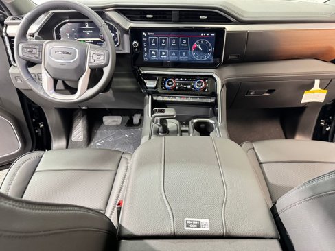 New 2026 GMC Sierra 1500 Denali w/ Denali Reserve Package image 17