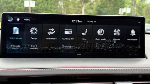 Used 2024 Genesis GV70 2.5T w/ Sport Prestige Package image 35