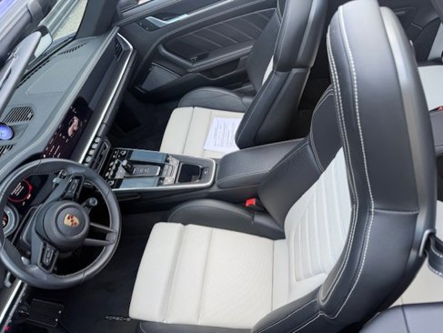 Certified 2023 Porsche 911 Turbo S image 4