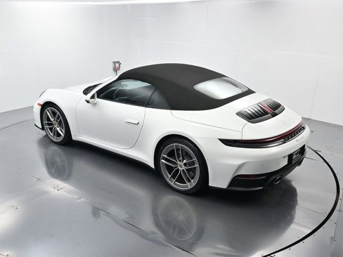Certified 2025 Porsche 911 Carrera image 36
