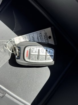 New 2026 Chrysler Pacifica Select w/ S Appearance Package image 29