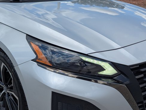 Used 2023 Nissan Altima 2.5 SR image 6