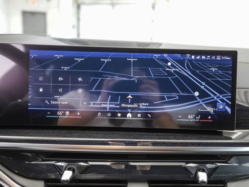New 2026 BMW X7 xDrive40i w/ Executive Package image 17