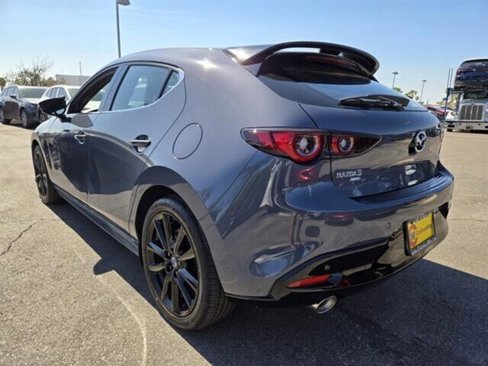 New 2025 MAZDA MAZDA3 Hatchback w/Premium Plus Pkg image 4