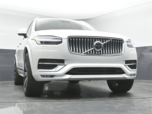 Used 2024 Volvo XC90 B6 Plus w/ Protection Package Premier image 38