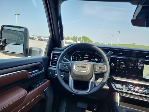 New 2026 GMC Sierra 3500 Denali Ultimate image 13
