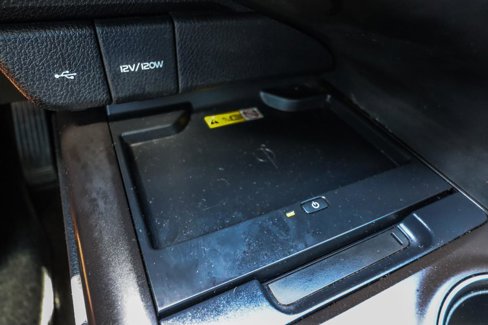 Used 2022 Toyota Camry XSE w/ Cold Weather Package image 14