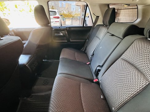 Used 2023 Toyota 4Runner TRD Off-Road image 19