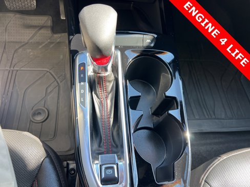 Used 2024 Chevrolet Trax RS w/ Sunroof Package image 17
