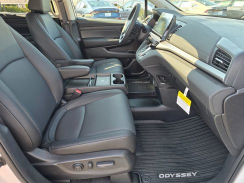 New 2026 Honda Odyssey EX-L image 5