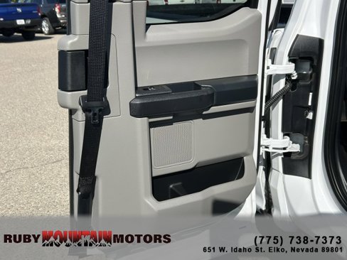 Used 2022 Ford F250 XL w/ Power Equipment Group image 21