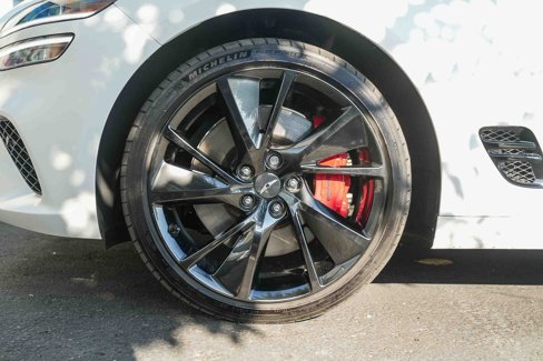 Used 2023 Genesis G70 3.3T w/ Sport Prestige Package image 9
