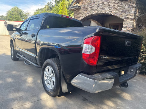 Used 2015 Toyota Tundra SR5 image 3