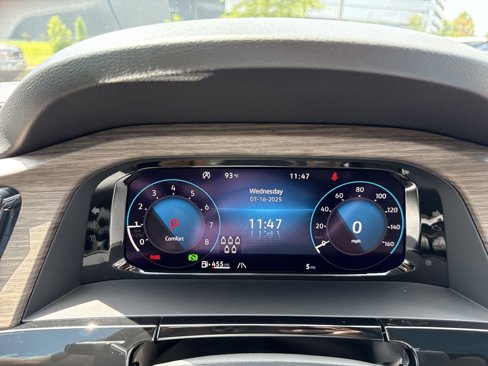 New 2025 Volkswagen Atlas SEL Premium R-Line image 31