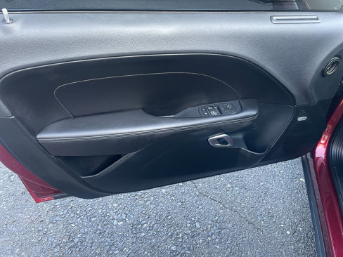Used 2018 Dodge Challenger T/A image 33