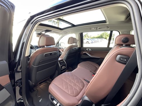 New 2026 BMW X7 xDrive40i image 24