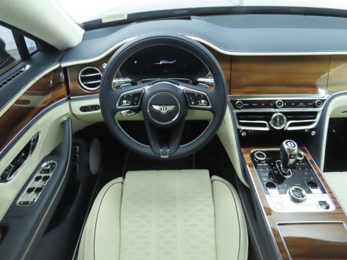 New 2025 Bentley Flying Spur Plug-In Hybrid image 11
