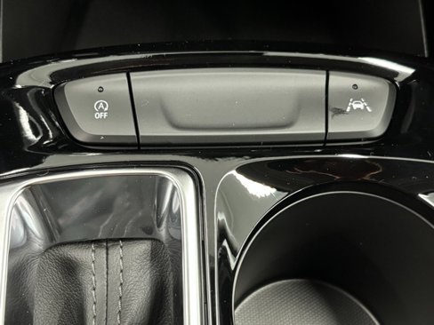 New 2025 Chevrolet Trax LT w/ Driver Confidence Package image 28