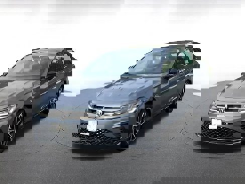 Used 2025 Volkswagen Jetta Sport image 4