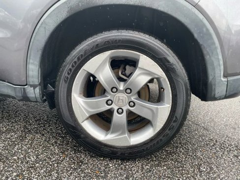 Used 2018 Honda HR-V LX image 11