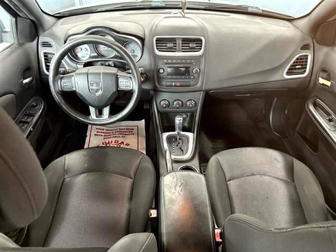 Used 2013 Dodge Avenger SE image 23