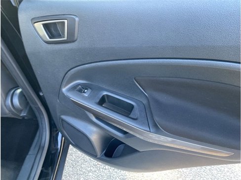 Used 2021 Ford EcoSport SE w/ SE Convenience Package image 32