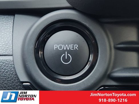 Used 2026 Toyota Crown Platinum image 23