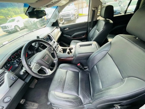 Used 2019 GMC Yukon SLT image 11