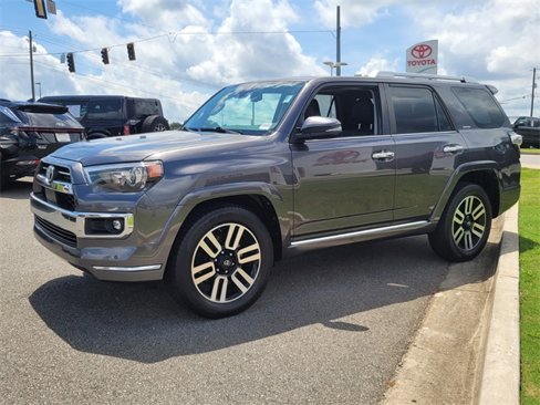 Used 2021 Toyota 4Runner Limited image 3