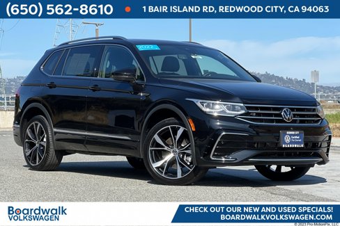 Certified 2022 Volkswagen Tiguan SEL R-Line image 1