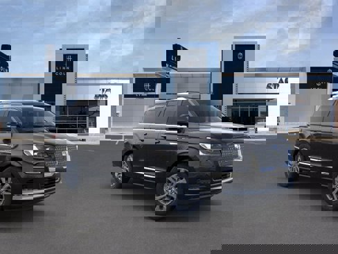 New 2022 Lincoln Navigator 4WD image 7